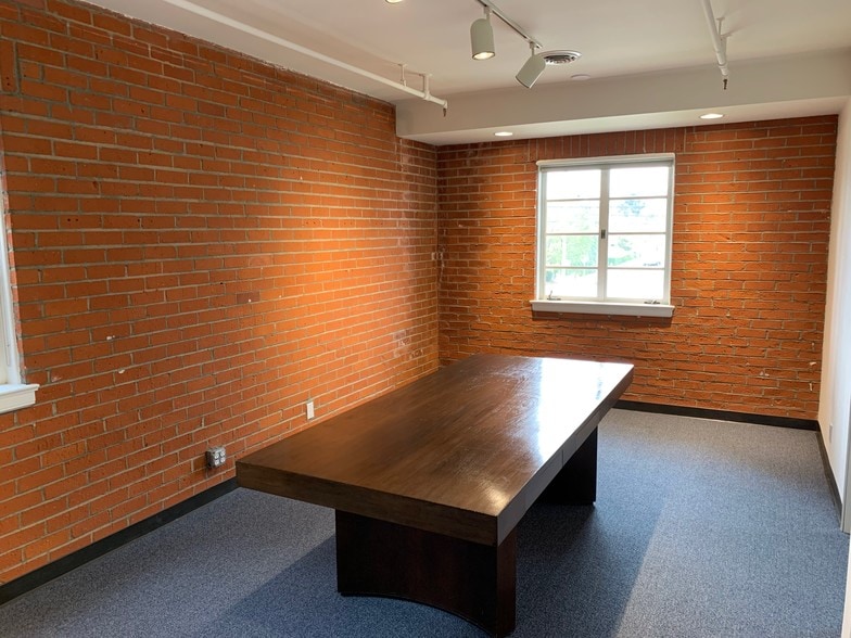More Photos Of 8758-8764 Venice Blvd, Los Angeles Office For Lease