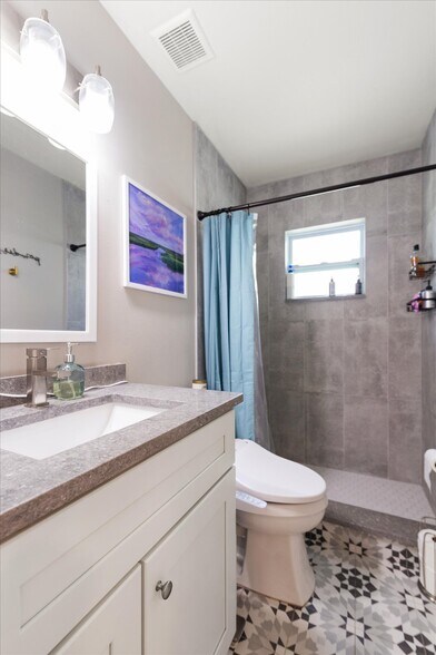 More Photos Of 2306 Cheryl Rd, Largo Service For Sale