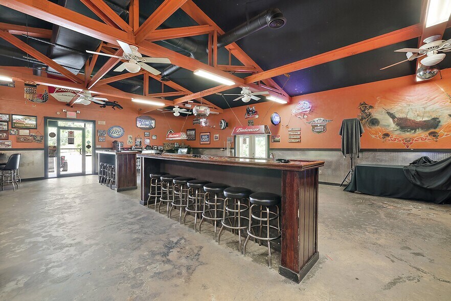 More Photos Of 25031 County Road 42, Paisley Restaurant For Sale