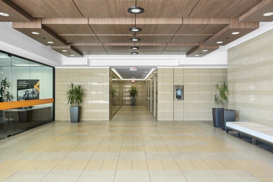 More Photos Of 6900 E Camelback Rd, Scottsdale Office For Lease