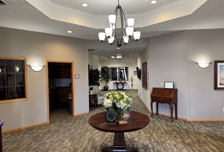 More Photos Of 4519 E 82nd St, Indianapolis Assisted Living For Lease