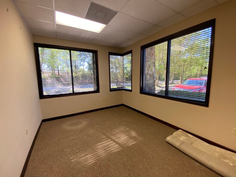 More Photos Of 1034 Wildewood Centre Dr, Columbia Medical For Lease