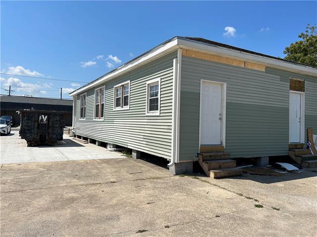 More Photos Of 213-215 Oak Ave, Harahan Medical For Sale
