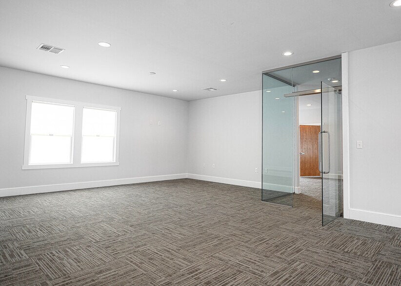 More Photos Of 415 Pennington Ave, Havre De Grace Office For Sale