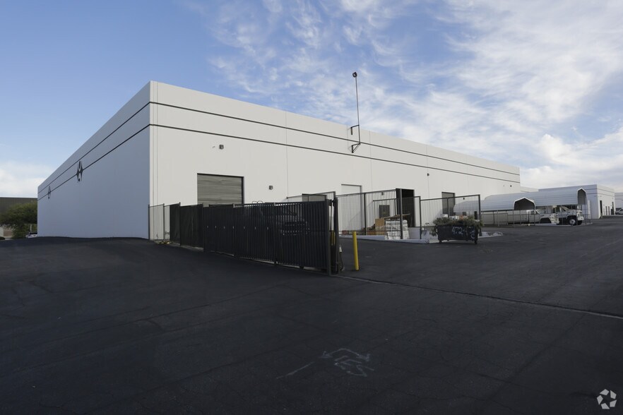 More Photos Of 3917 E Lone Mountain Rd, North Las Vegas Unknown For Lease