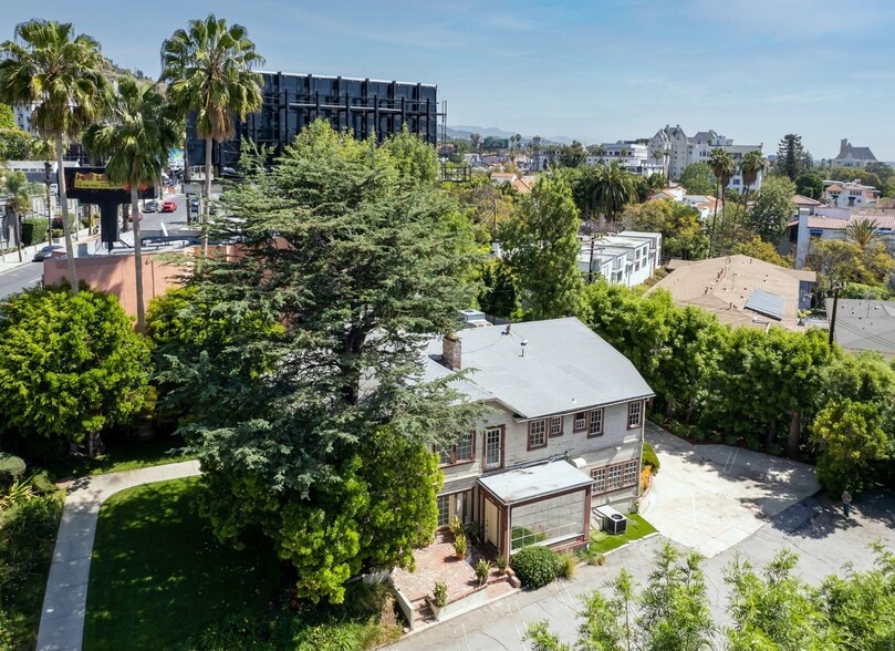 More Photos Of 8282 W Sunset Blvd, West Hollywood Office For Sale