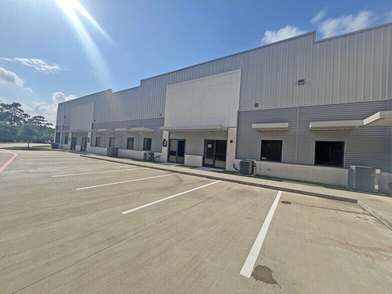 More Photos Of 26077 Nelson Way, Katy Light Distribution For Lease