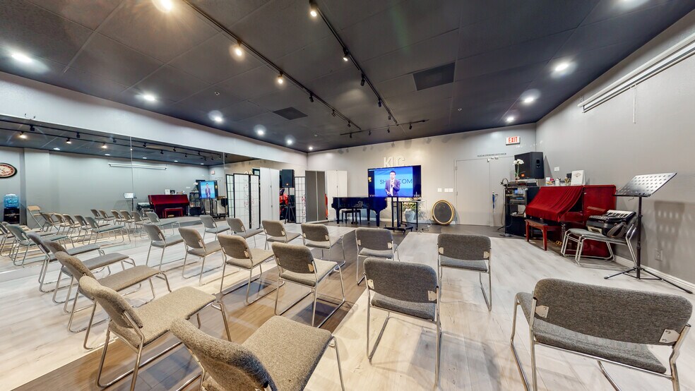 More Photos Of 10505 Valley Blvd, El Monte Office For Sale