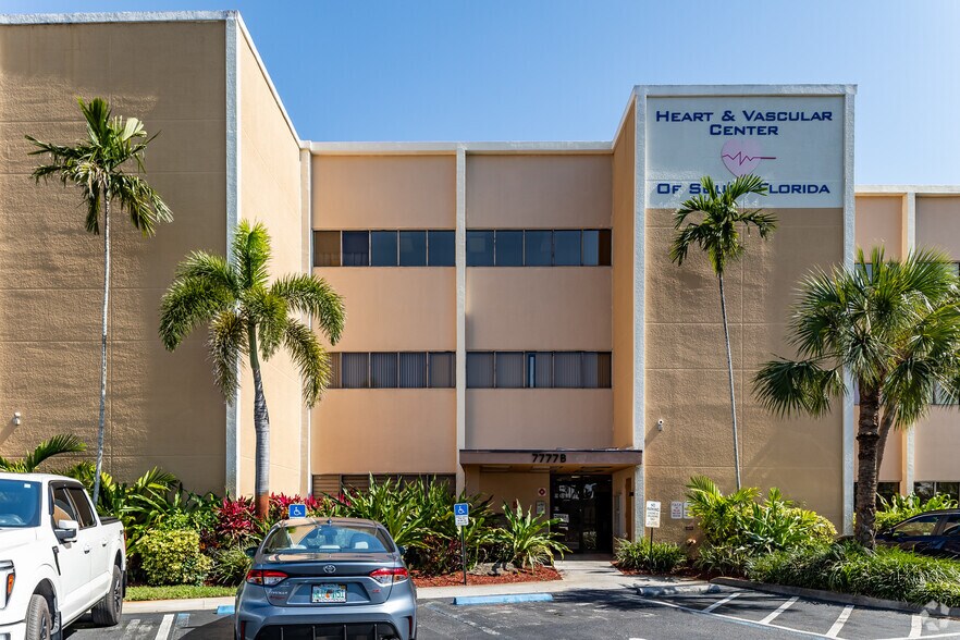 More Photos Of 7777 N Davie Rd Ext, Davie Office For Lease