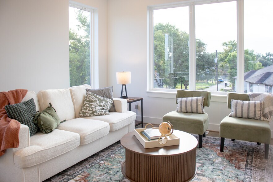 More Photos Of 3824 Fulton St, Houston Apartments For Sale