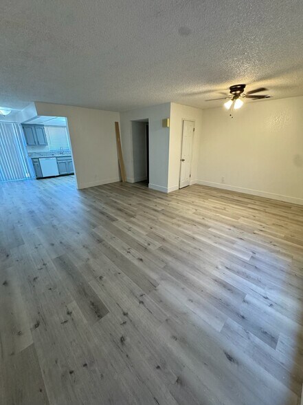 More Photos Of 7089 N Howard St, Fresno Apartments For Sale
