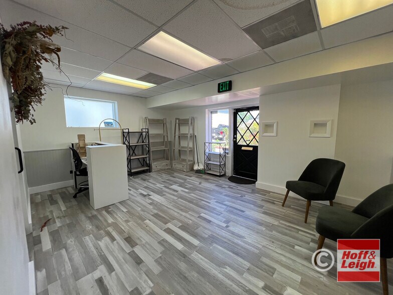 More Photos Of 5777 Olde Wadsworth Blvd, Arvada Storefront Retail Residential For Lease