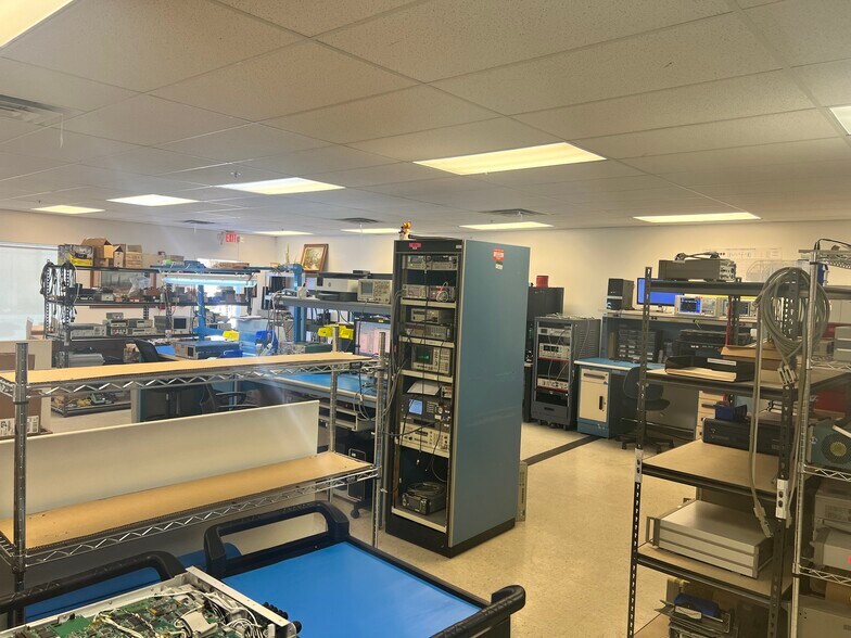 More Photos Of 4311 Sara Rd SE, Albuquerque Research And Development For Sale