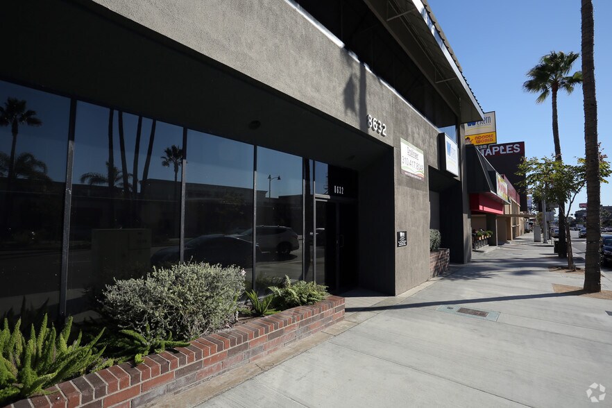 More Photos Of 8632 S Sepulveda Blvd, Los Angeles Storefront Retail Office For Lease