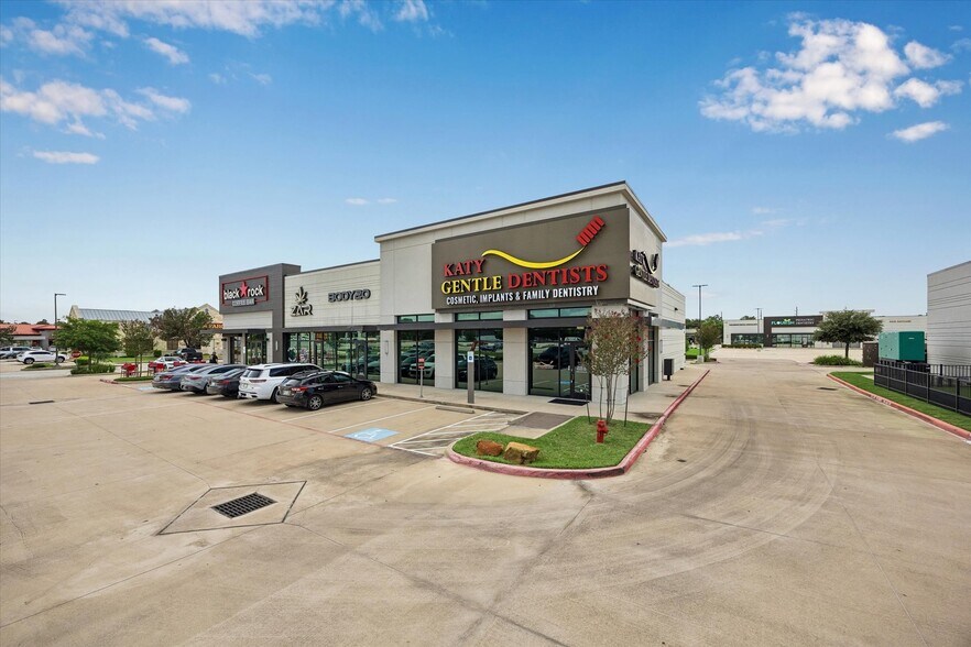 More Photos Of 1420 W Grand Pky S, Katy Storefront For Lease