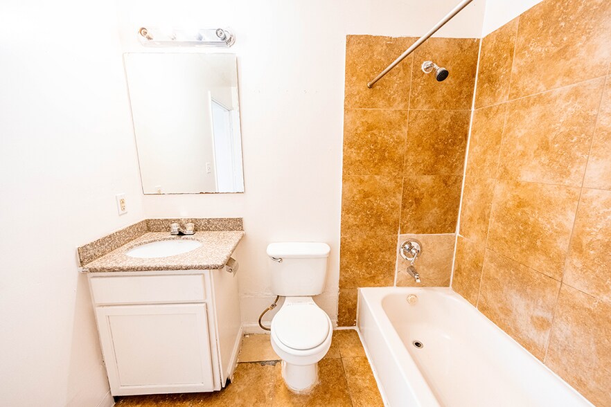 More Photos Of 3410 Fordham Rd, Dallas Apartments For Sale