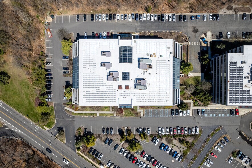 More Photos Of 100 Matawan Rd, Matawan Office For Lease