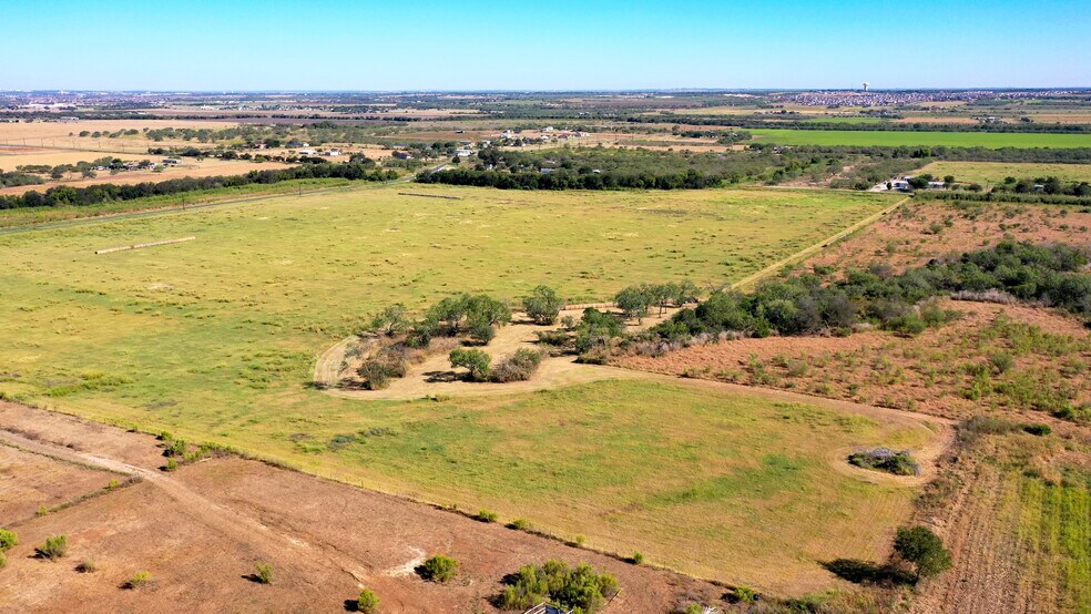 More Photos Of 00 N Abbott Rd, Saint Hedwig Land For Sale