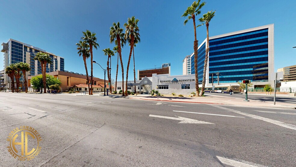 More Photos Of 500 S 4th St, Las Vegas Office For Sale