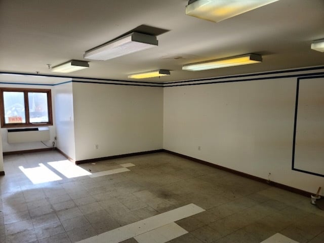 More Photos Of 40 Industry Rd, Marstons Mills Office For Sale