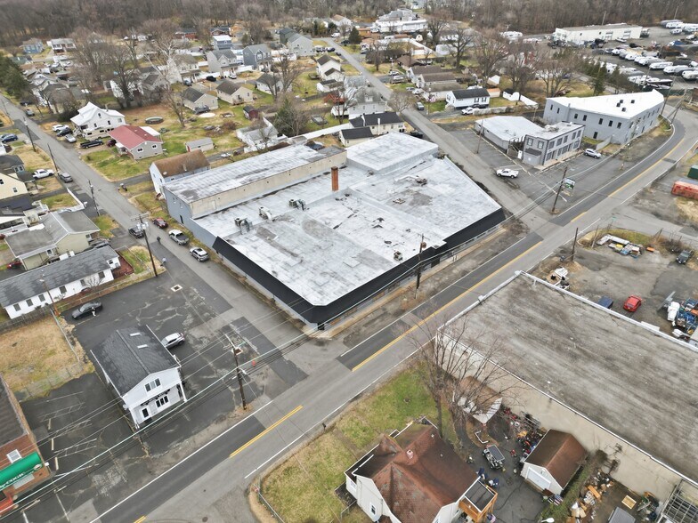 More Photos Of 2500 Sparrows Point Rd, Sparrows Point Storefront For Lease