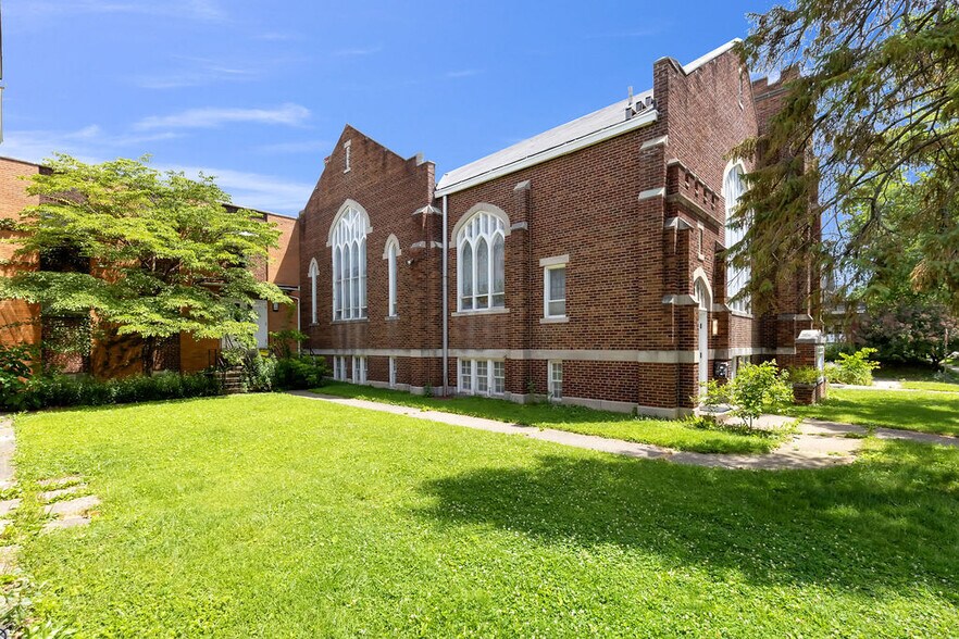 More Photos Of 350 E Tulane Rd, Columbus Religious Facility For Sale