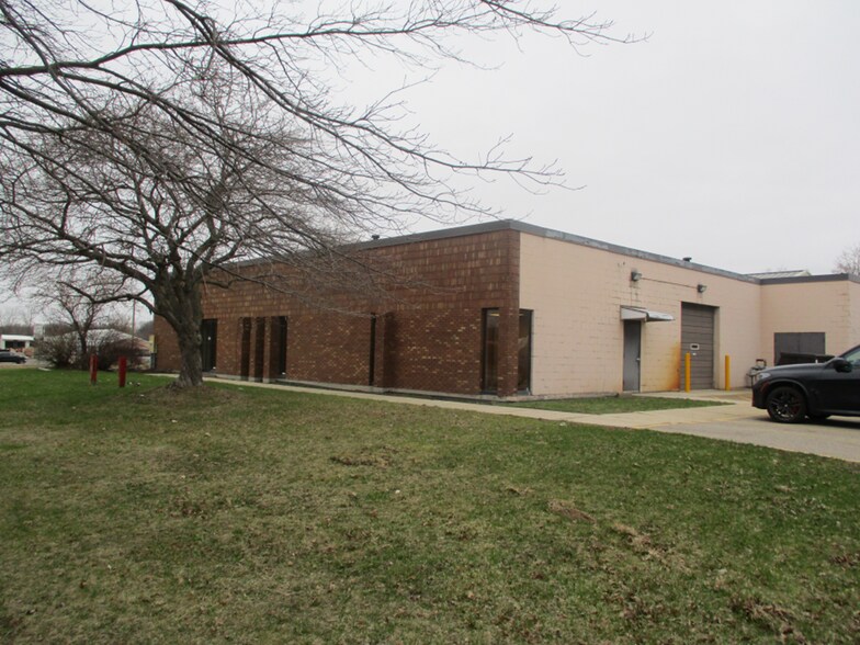 More Photos Of 3745 Dykstra Dr NW, Grand Rapids Manufacturing For Sale
