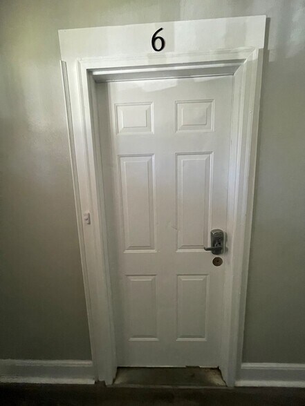 More Photos Of 703 1st St, Moultrie Apartments For Sale