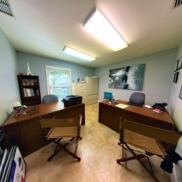 More Photos Of 112 NE Sanchez Ave, Ocala Office For Lease