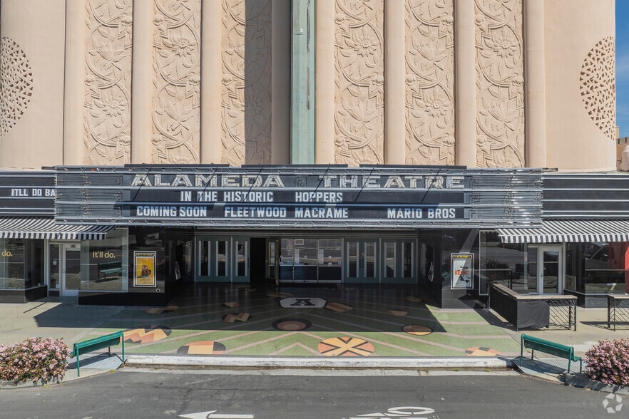 More Photos Of 2315-2323 Central Ave, Alameda Movie Theatre For Lease