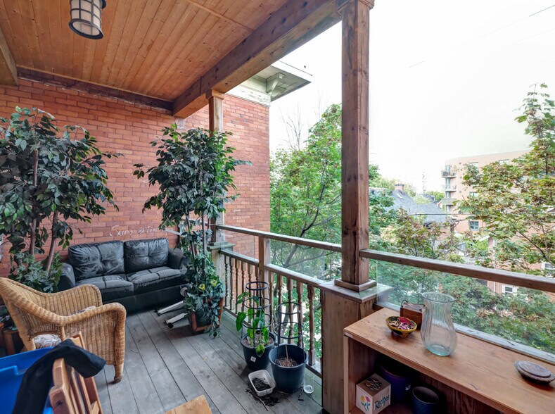 More Photos Of 342 Frank St, Ottawa Apartments For Sale