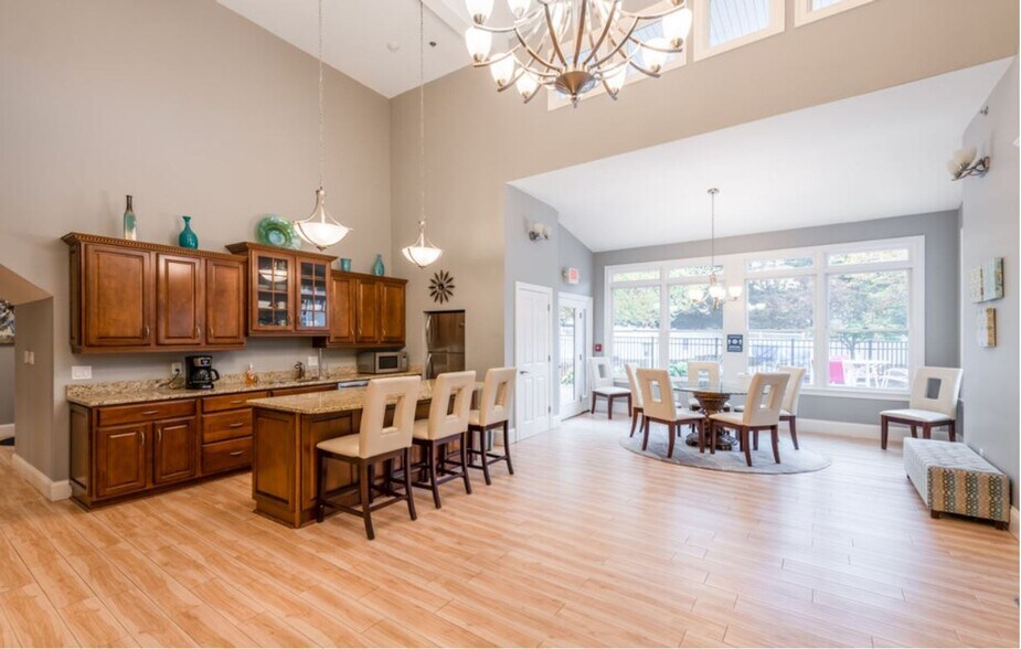 More Photos Of 171 East St, Methuen Apartments For Sale