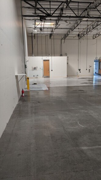 More Photos Of 860 Harbour Way S, Richmond Flex For Lease