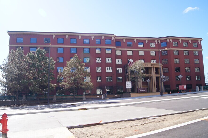 More Photos Of 160 Kellogg Blvd E, Saint Paul Office For Sale