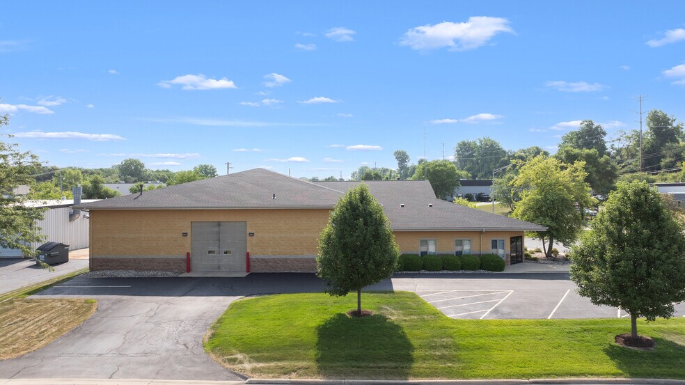 More Photos Of 5112 Forest Hills Ct, Loves Park Industrial For Sale