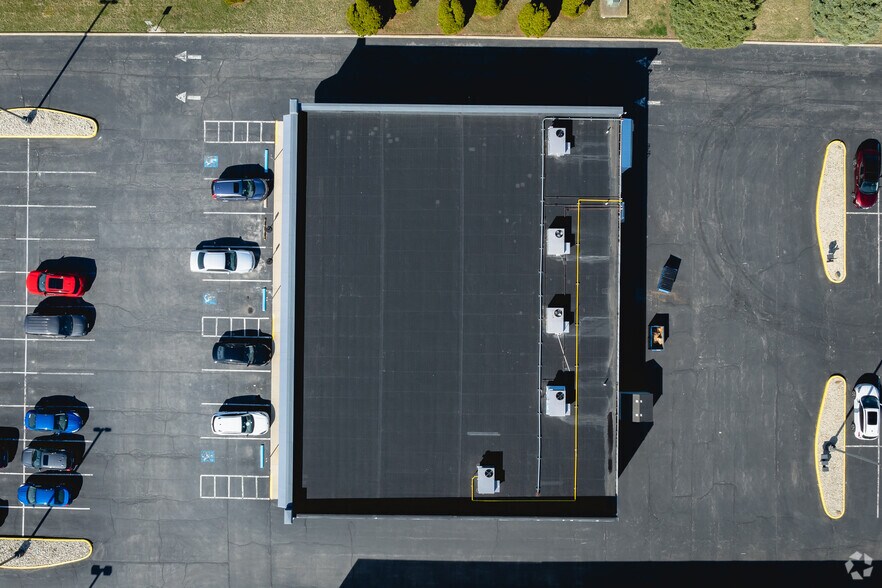 More Photos Of 2140 Enterprise St, Fremont Freestanding For Lease