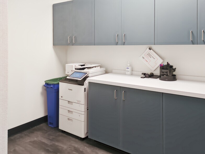More Photos Of 2410 Fire Mesa St, Las Vegas Coworking Space