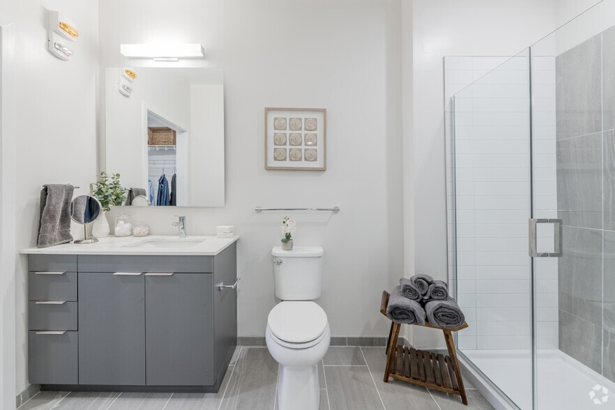 More Photos Of 125 Clifford St, Providence Apartments For Lease