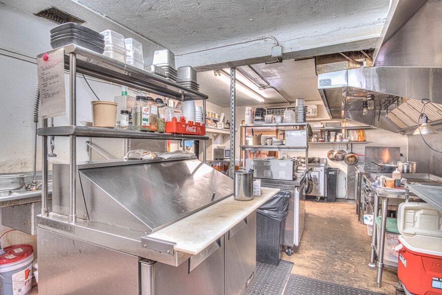 More Photos Of 2017 S Ridgewood Ave, South Daytona Restaurant For Sale