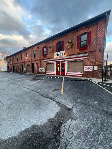 More Photos Of 3397 North George St, York Freestanding For Lease