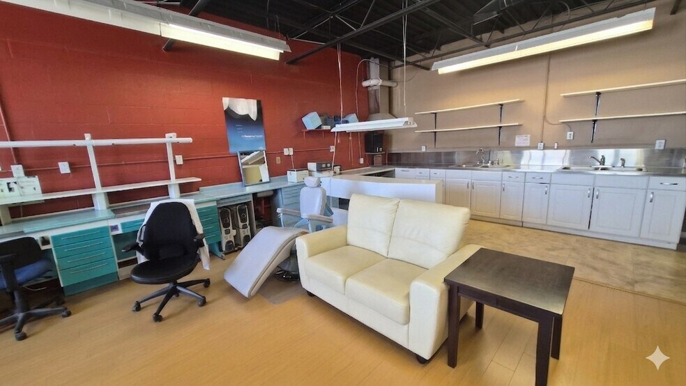 More Photos Of 2351 Royal Windsor Dr, Mississauga Flex For Sale