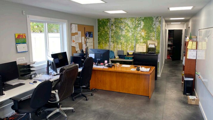 More Photos Of 2305 6th Av, Castlegar Self Storage For Sale