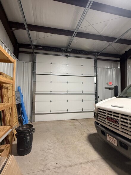 More Photos Of 24355 Route 66 N, Weatherford Industrial For Lease