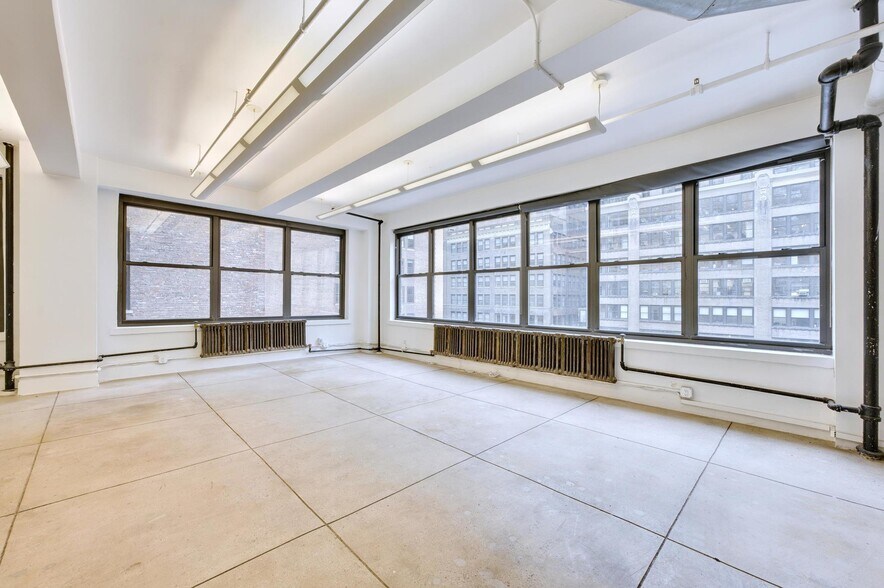 More Photos Of 230 W 39th St, New York Office For Lease