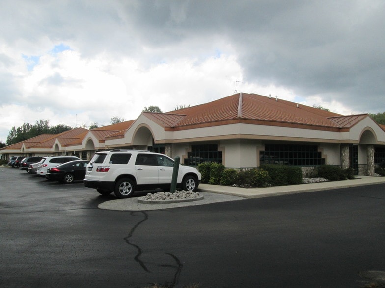 More Photos Of 10500 Chicago Dr, Zeeland Storefront Retail Office For Sale