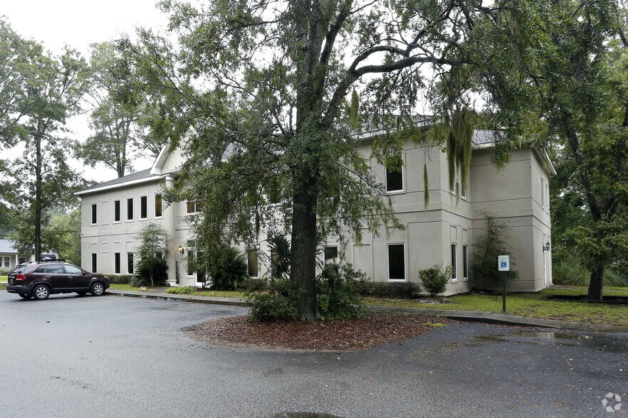More Photos Of 706 Orleans Rd, Charleston Office For Lease