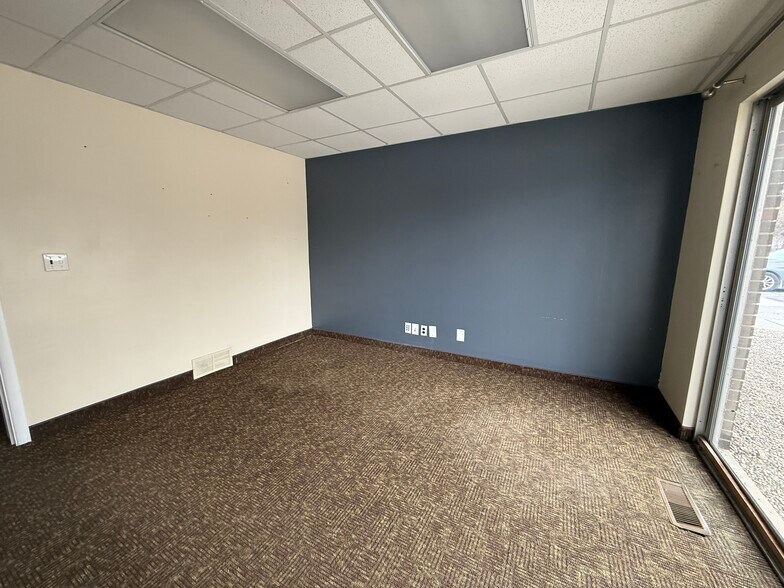 More Photos Of 118-124 Cole Rd, Monroe Medical For Sale