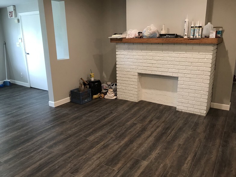 More Photos Of 485-487 Front St, Berea Office Residential For Sale