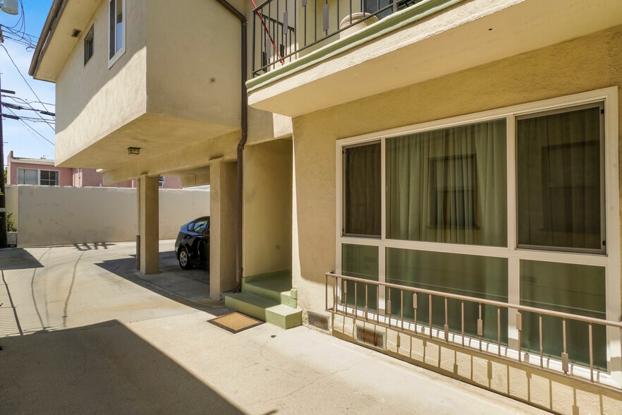 More Photos Of 1217 S Orange Grove Ave, Los Angeles Apartments For Sale