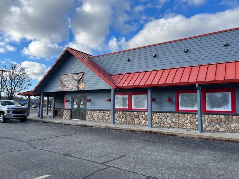 More Photos Of 4505 Canal Ave SW, Grandville Restaurant For Sale